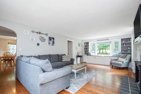 745 Plumtree Rd, Springfield, MA 01118 photo 13