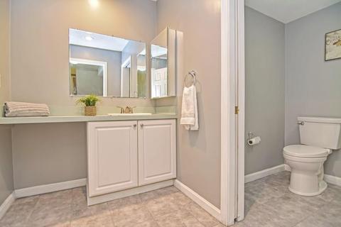 2 Carnation Cir #B, Reading, MA 01867 photo 19