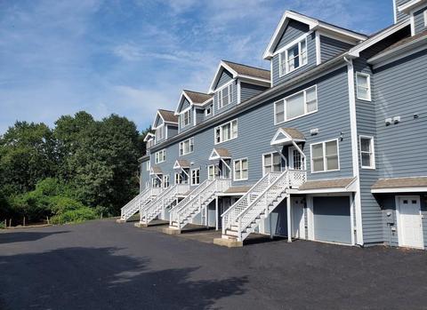 2 Carnation Cir #B, Reading, MA 01867 photo 2