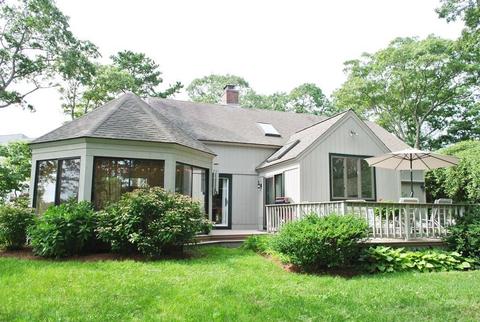 2 Glenneagle Dr, Mashpee, MA 02649 photo 1