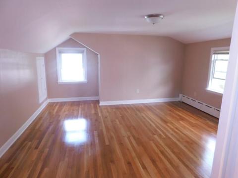 588 Woodman St, Fall River, MA 02724 photo 13