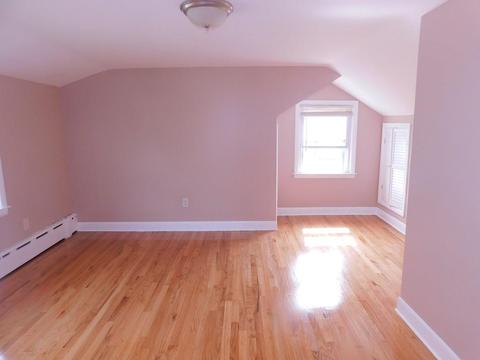 588 Woodman St, Fall River, MA 02724 photo 14