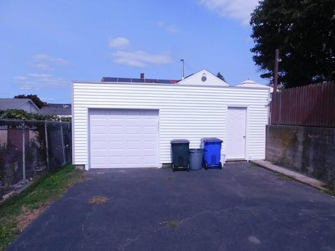 588 Woodman St, Fall River, MA 02724 photo 17