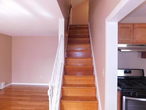 588 Woodman St, Fall River, MA 02724 photo 16