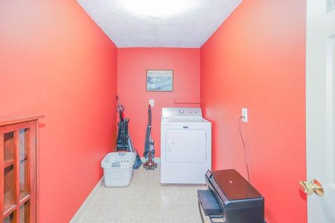 11 Exeter Rd, Beverly, MA 01915 photo 16