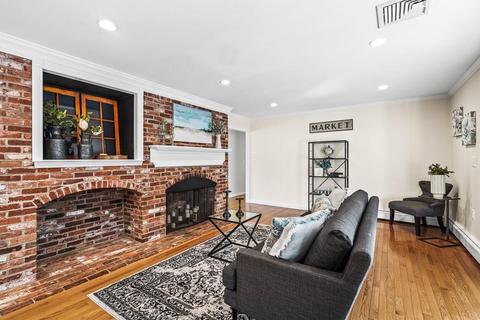 45 Field Pond Dr, Reading, MA 01867 photo 10