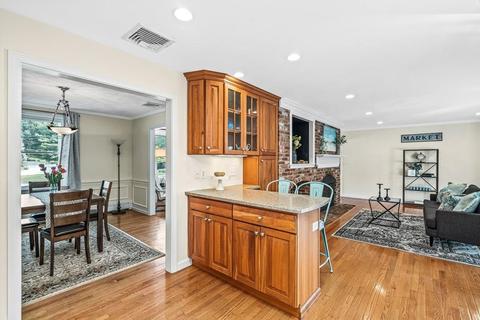 45 Field Pond Dr, Reading, MA 01867 photo 12
