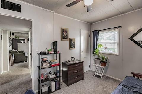 18 Cuff Ave, Springfield, MA 01104 photo 11
