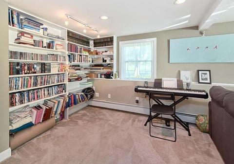 74 Gregory Rd, Framingham, MA 01701 photo 20