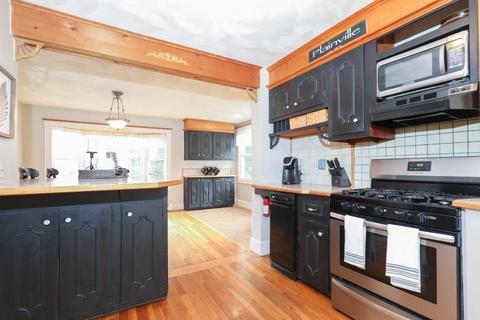 73 E Bacon St, Plainville, MA 02762 photo 14