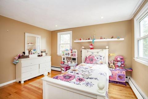 18 Mcdevitt Rd, Randolph, MA 02368 photo 17