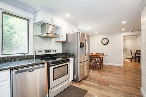 18 Mcdevitt Rd, Randolph, MA 02368 photo 10