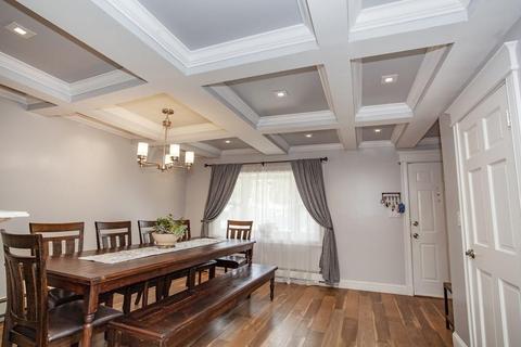 18 Mcdevitt Rd, Randolph, MA 02368 photo 5