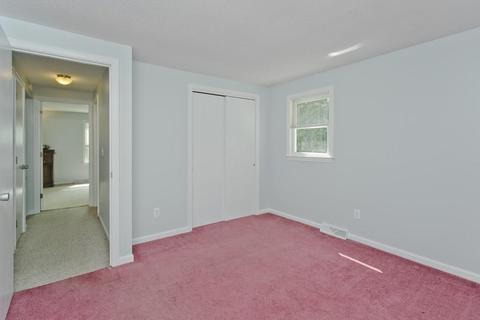 60 Bairdcrest Rd, Springfield, MA 01118 photo 12