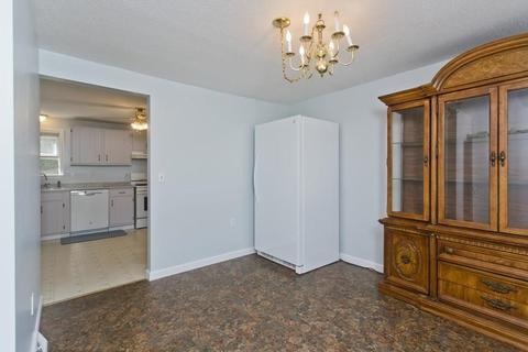 60 Bairdcrest Rd, Springfield, MA 01118 photo 10