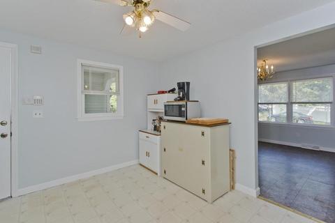 60 Bairdcrest Rd, Springfield, MA 01118 photo 9
