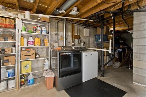 60 Bairdcrest Rd, Springfield, MA 01118 photo 20