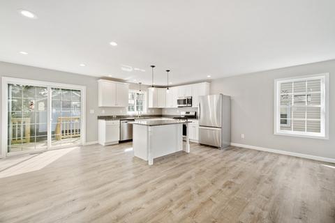 42 Chase Ave, Springfield, MA 01108 photo 7