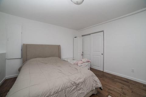 102 Winthrop St, Chicopee, MA 01020 photo 34