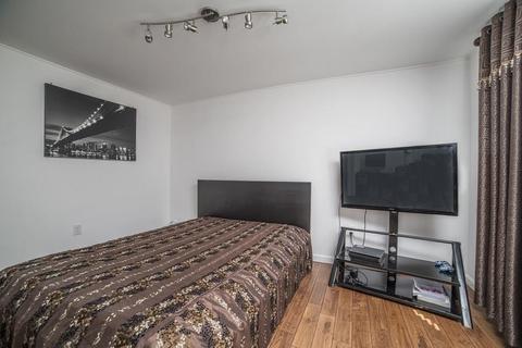 102 Winthrop St, Chicopee, MA 01020 photo 29