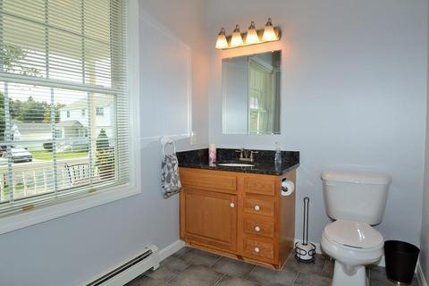 1 Coolidge Ave, Beverly, MA 01915 photo 25