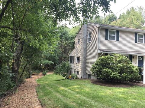 61 Grove St, Upton, MA 01568 photo 2