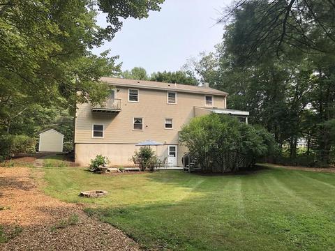 61 Grove St, Upton, MA 01568 photo 6