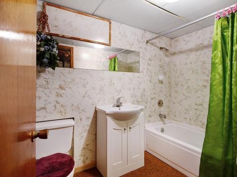 107 Orient St, Worcester, MA 01604 photo 28