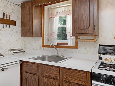 107 Orient St, Worcester, MA 01604 photo 27
