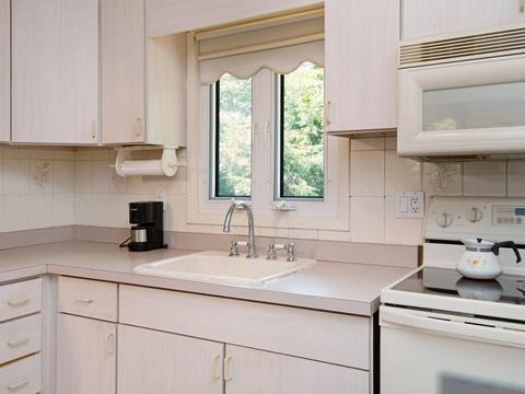 107 Orient St, Worcester, MA 01604 photo 17