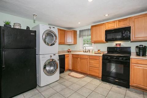 8 Wright Ln, Wareham, MA 02571 photo 11