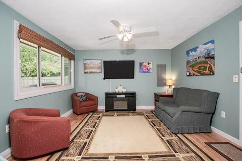 8 Wright Ln, Wareham, MA 02571 photo 12