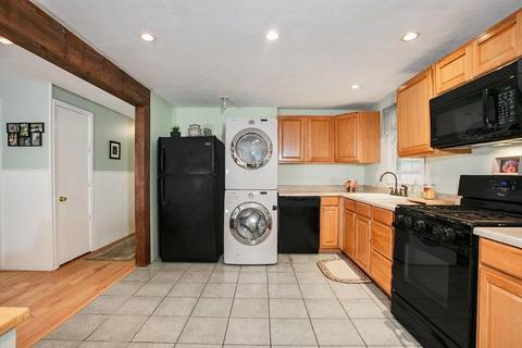 8 Wright Ln, Wareham, MA 02571 photo 9