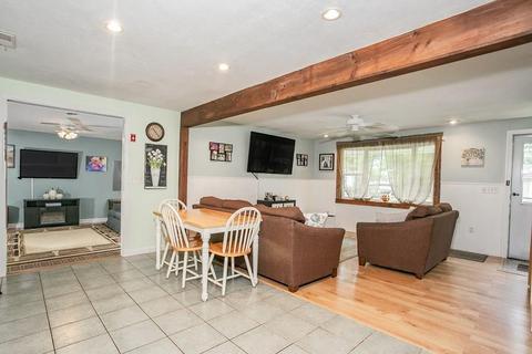 8 Wright Ln, Wareham, MA 02571 photo 8