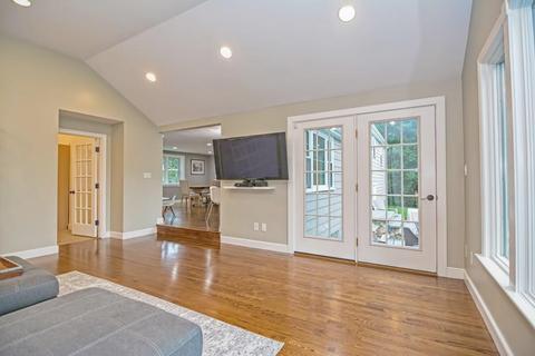 4 Sassamon Rd, Natick, MA 01760 photo 13