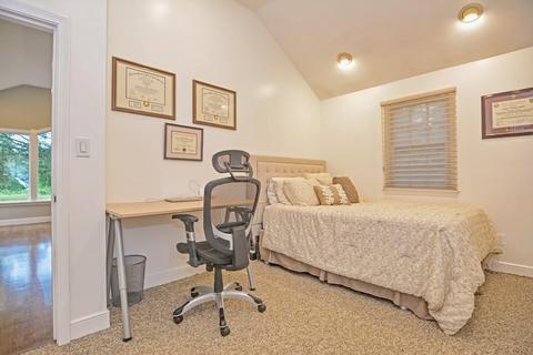 4 Sassamon Rd, Natick, MA 01760 photo 30