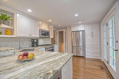 4 Sassamon Rd, Natick, MA 01760 photo 3