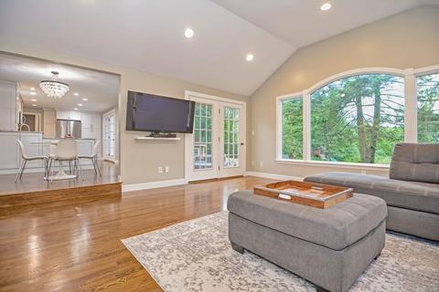 4 Sassamon Rd, Natick, MA 01760 photo 11