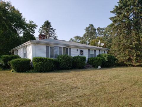 2550 County St, Dighton, MA 02715 photo 1