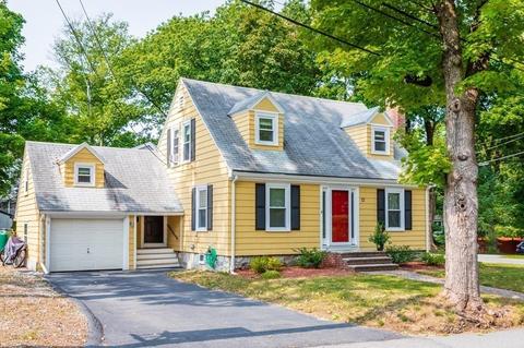 12 Cape Cod Ave, Reading, MA 01867 photo 2