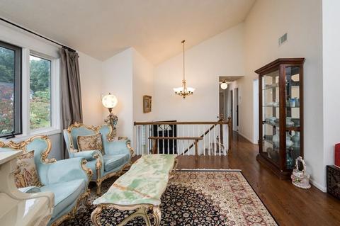 31 Parkland Rd, Needham, MA 02494 photo 6