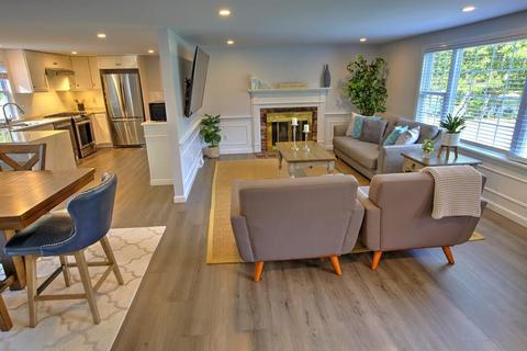 367 Nottingham Dr, Barnstable, MA 02632 photo 12