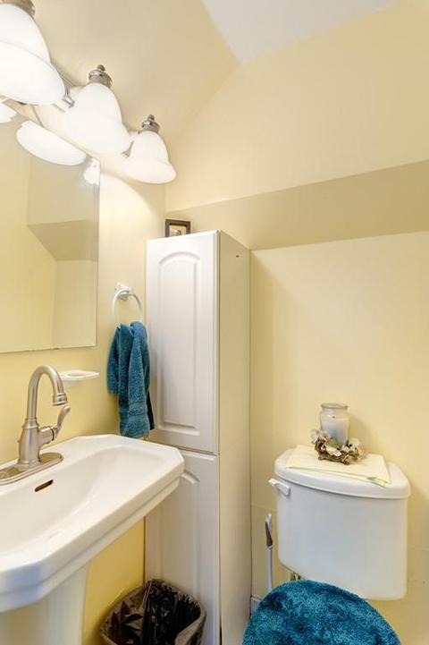13 Healy Rd, Worcester, MA 01603 photo 16