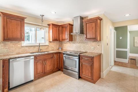 189 Washington St, Gloucester, MA 01930 photo 12