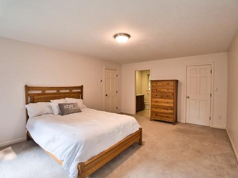 58 South St, Upton, MA 01568 photo 28