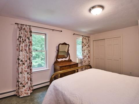 58 South St, Upton, MA 01568 photo 31