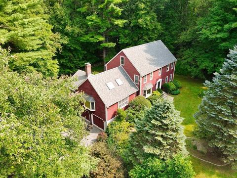 58 South St, Upton, MA 01568 photo 1