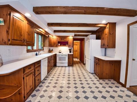 58 South St, Upton, MA 01568 photo 16