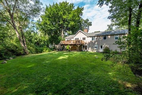 8 Paddock Ln, Lexington, MA 02421 photo 5