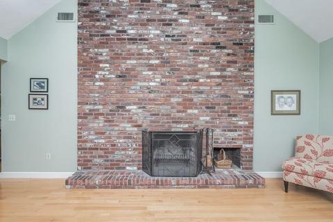 8 Paddock Ln, Lexington, MA 02421 photo 13